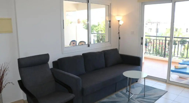 Апартаменты Sunset apartment with pool & 10 mins to Venus beach