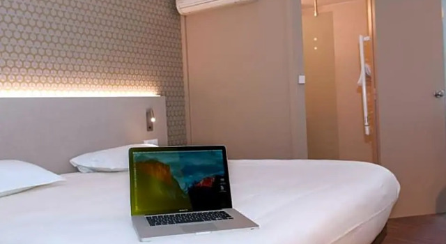 Номер Comfort Brit Hotel Avignon Sud Le Calendal