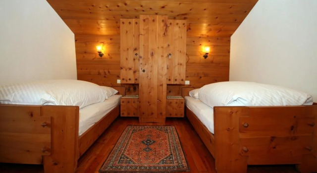 Chalet Anna, Prenota Chalet Hotel a Tirolo con parcheggio, Parcheggio