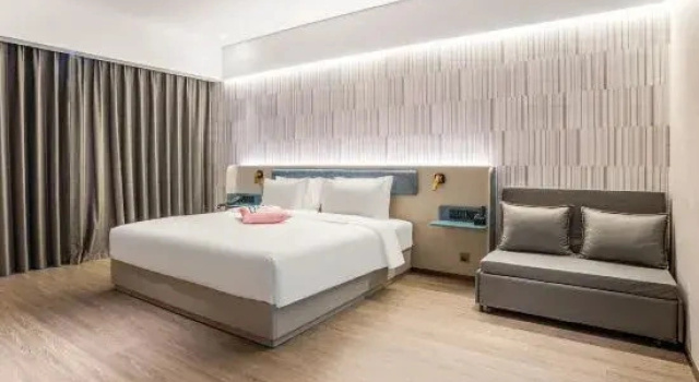 Семейный люкс Holiday Inn Ale Thai Fan