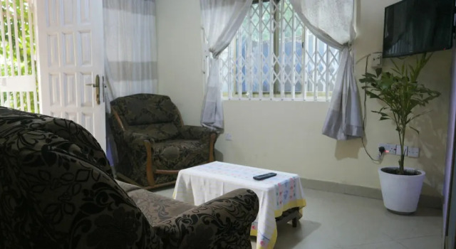 CozyStopover, Buchen Sie Ferienhaus Achimota Groß-Accra Region