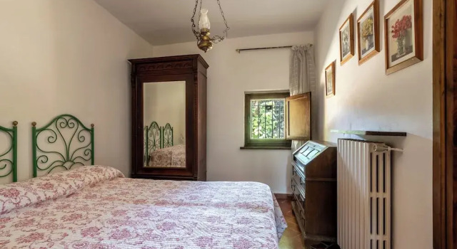 Коттедж с видом на окрестности Casa La Cedrina Pool Lornano