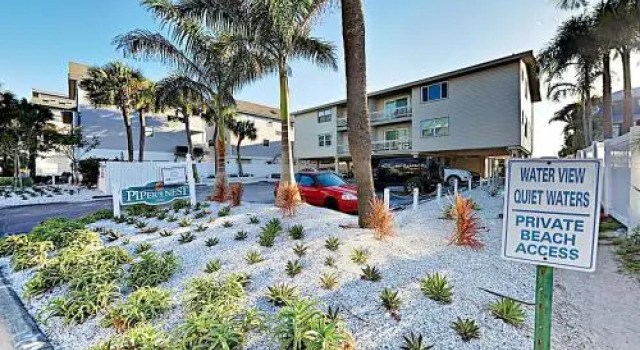 19931 Gulf Blvd Condo Unit 4B