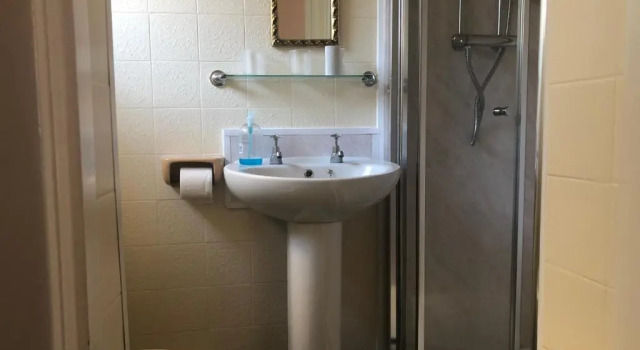 Двухместный номер Standard Цокольный этаж Brooklands Adults Only