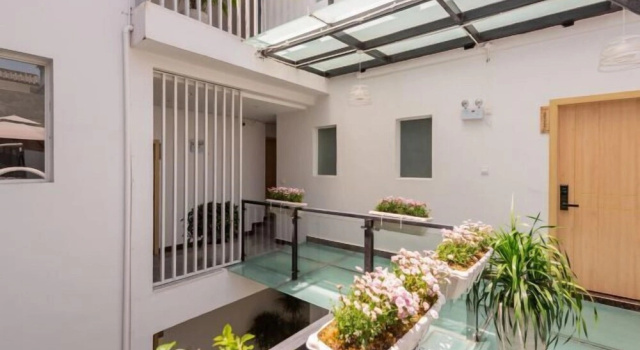 Shuiyue Dongtian Light Luxury Hostel, Забронировать Хостел Отели Дали с парковкой, Парковка