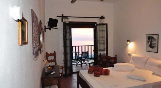 Hotel Hagiati, Book Hotel Chorefto 