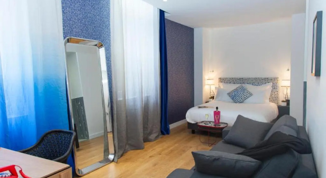Семейный номер Standard The Originals Boutique, Hôtel Le Lion, Clermont-Ferrand