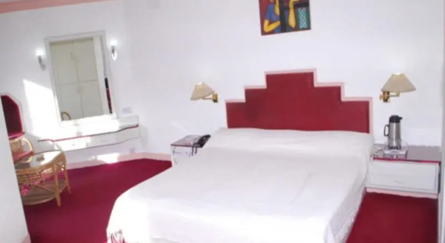 Люкс Goldan Parks Inn