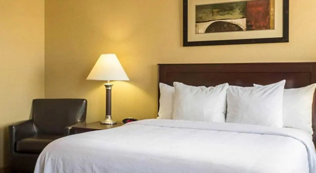 Люкс MainStay Suites Minot