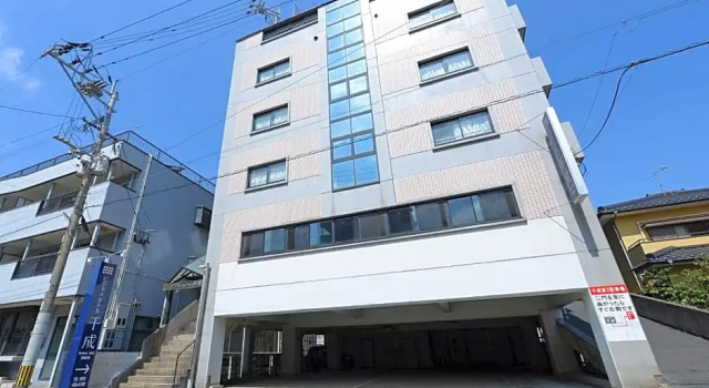 Business Hotel Sennari, Забронировать Отель Канда префектура Фукуока, рядом с Ishizuka Yama Mound