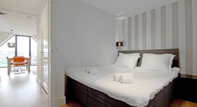 2 bedroom loft near Rijksmuseum, Забронировать Отель Ауд-Зяуд Амстердам, рядом с Музей фотографии FOAM