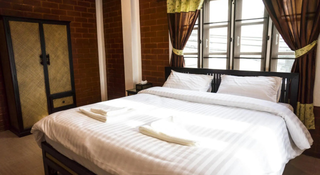 Двухместный номер Standard с балконом Summer Guesthouse & Hostel
