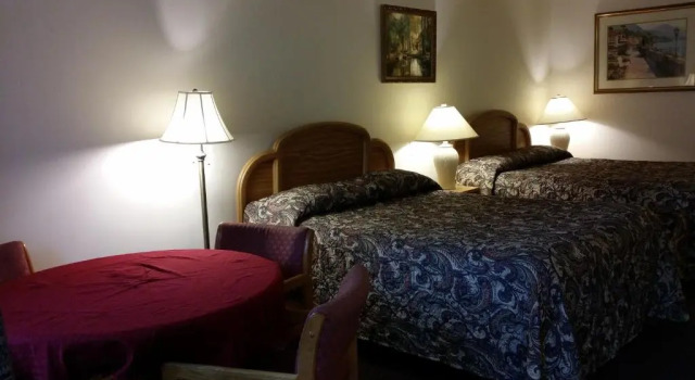 Четырёхместный номер Standard Skagit Motor Inn