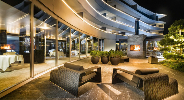 7132 Hotel