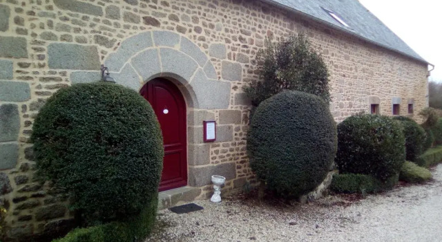La Haute Bourdiere, Rezerwuj Hotel  