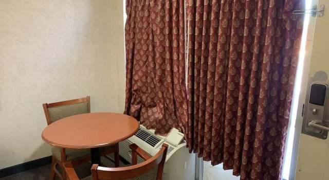 Coachman's Inn Motel, Buchen Sie Motel Wynne Arkansas