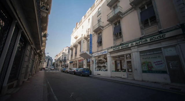Hôtel Thermal, Rezerwuj Hotel Hotele w Lac du Bourget ze śniadaniem, Śniadanie