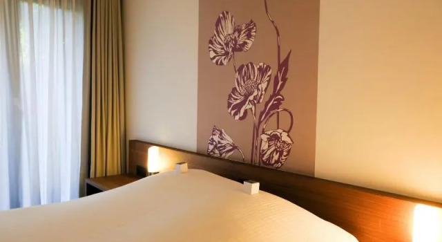 Corbie Appart Hotel, Rezervați Hotel Mol Antwerpse Kempen
