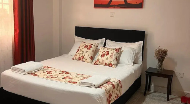 Koselig Homes califonia Plaza Nanyuki, Rezerwuj Hotel Hotele w Laikipia z parkingiem, Parking