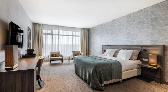 Номер Superior Van Der Valk Hotel Zwolle