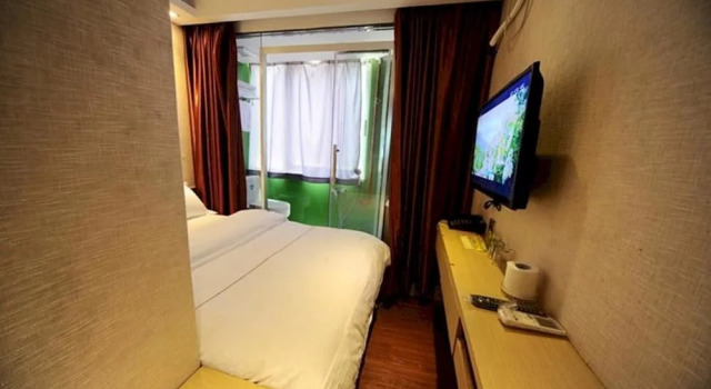 Ming Quan Hotel