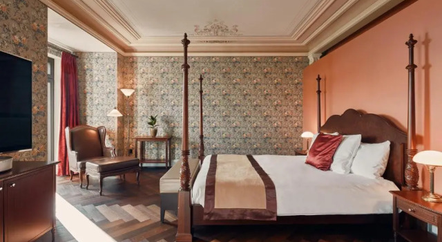 Двухместный номер Deluxe с балконом The Dolder Grand - City and Spa Resort Zurich