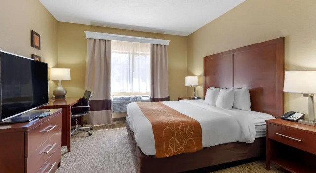 Люкс Comfort Suites Lakewood - Denver