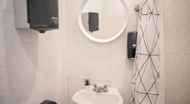 Кровать в общем номере (женский номер) Fortel Hostel