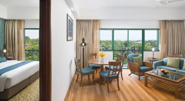 Mercure Yangon Kaba Aye