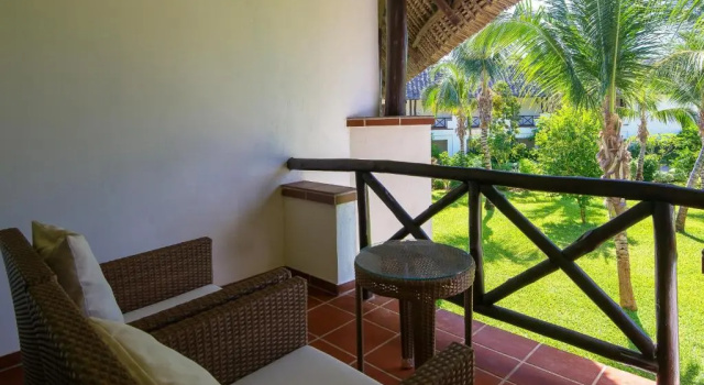 Номер Standard с видом на сад Sea Cliff Resort & Spa