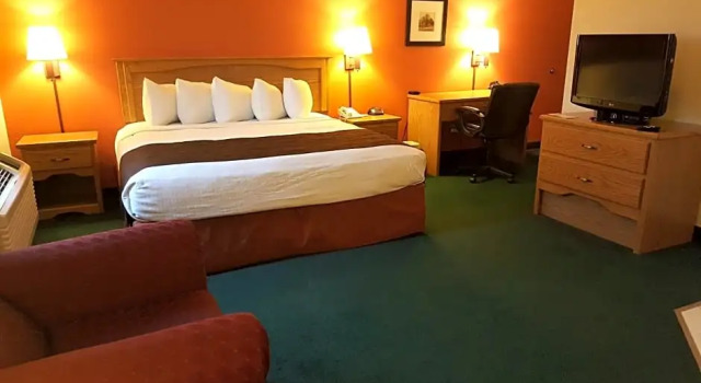 Люкс Holiday Inn Express Garden City East by IHG