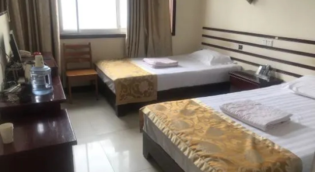 Linyi Kangjia Hotel, Prenota Hotel Hotel a Shandong con parcheggio, Parcheggio