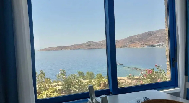 Вилла с 2 комнатами с видом на море Stavros Bay