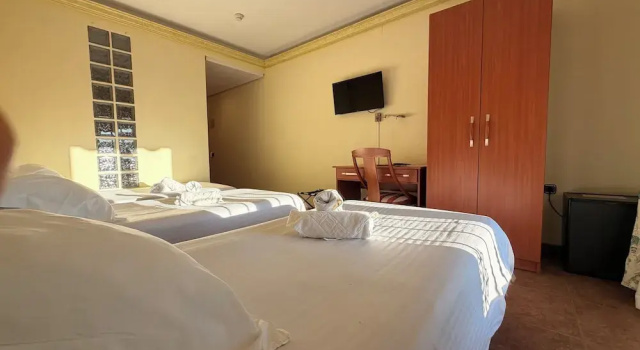 Трёхместный номер Standard с балконом и с видом на город Hotel Real de Castilla