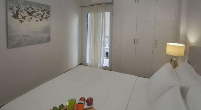 Modern Apartment close to Acropolis Museum by GHH