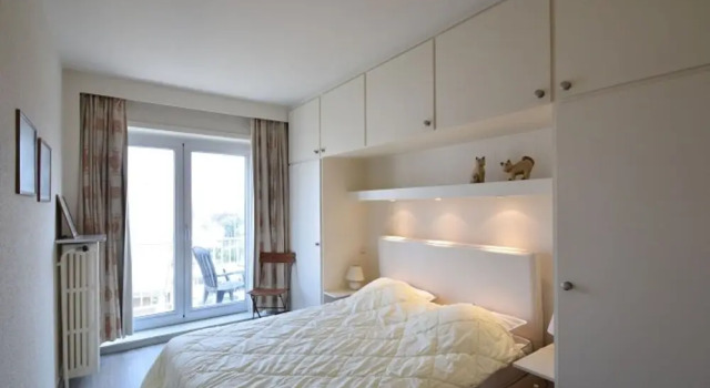 Sleek Apartment w/ Dual Terraces, Rezerwuj Apartament Hotele w Bruksela z parkingiem, Parking