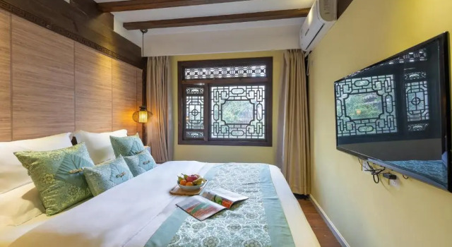 Люкс с 2 комнатами Lijiang Gui Yuan Tian Ju Guesthouse