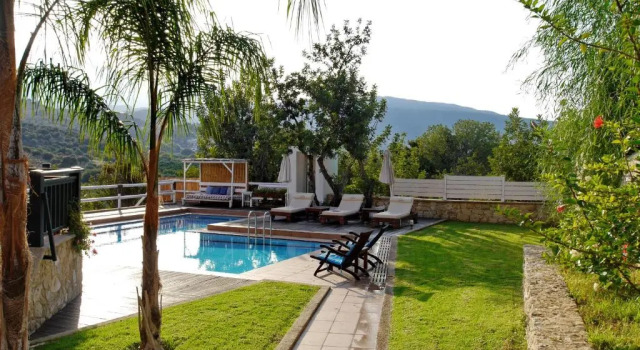 Вилла с 3 комнатами Villa Amvrosia Nr Kalives Crete