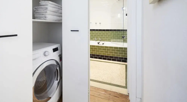 Stylish 1 Bedroom Apt 5 Minutes To Melbourne CBD, Varaa Hotelli  