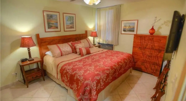 Kamaole Sands 2204 - One Bedroom Condo with Ocean View, Забронировать Отель Кихеи Мауи