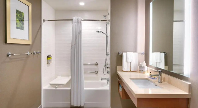 Люкс Staybridge Suites - Gainesville I-75 by IHG