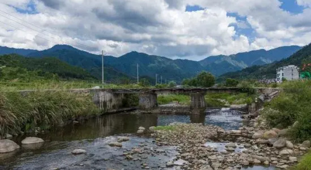 banshan yunduan minsu, Rezerwuj Hotel Shangrao Jiangxi