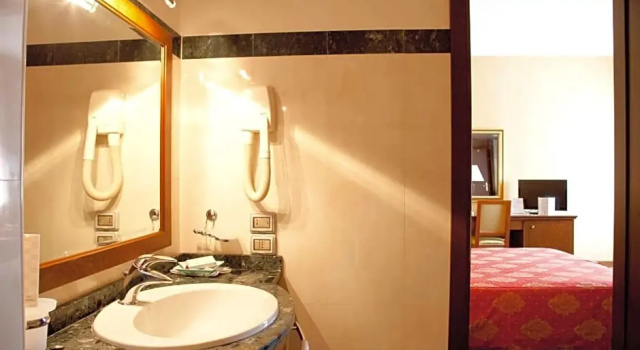 Двухместный номер Standard Hotel Jolly