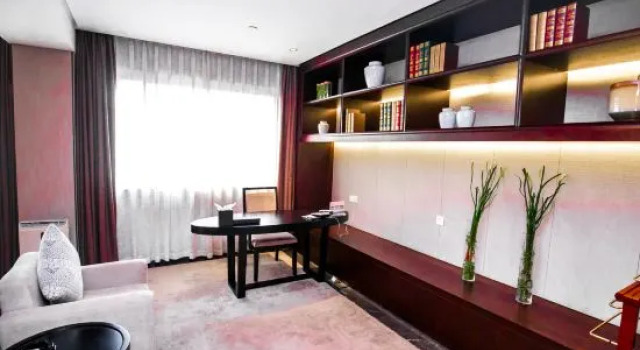 Люкс Business Fengqi Hotel