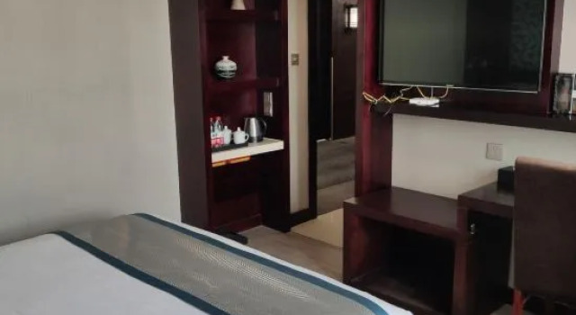 Suite Kunlun Hotel