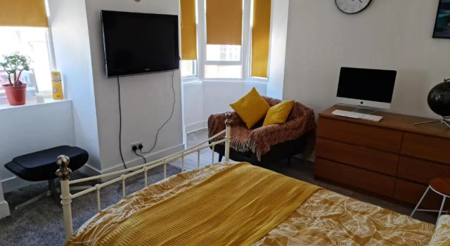 Paddington Place - Whole Apartment - WiFi - Beach - Broadstairs High Street, Varaa Huoneisto Asunnot kohteessa Merseyside, Huoneisto