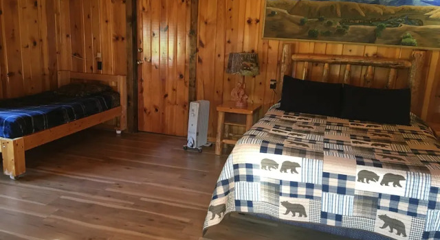 Семейный номер Standard Creekside Lodge at Yellowstone