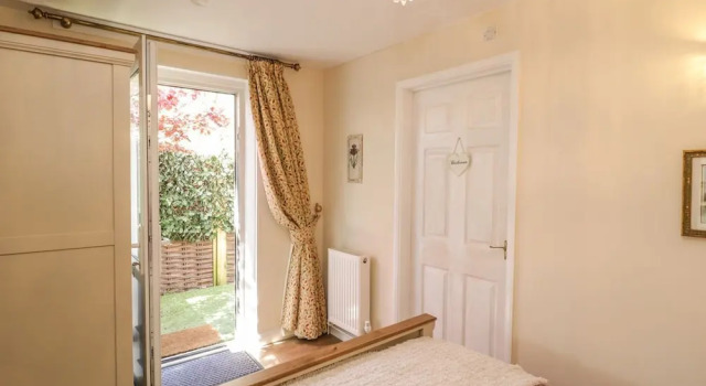 Relaxing Studio - Sauna - Luxe Bed - Pet-friendly, Varaa Lomakoti Mökit kohteessa Somerset, Mökki