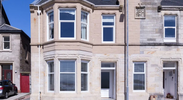 Eagleton Residence - Donnini Apartments, Prenota Appartamento Troon 