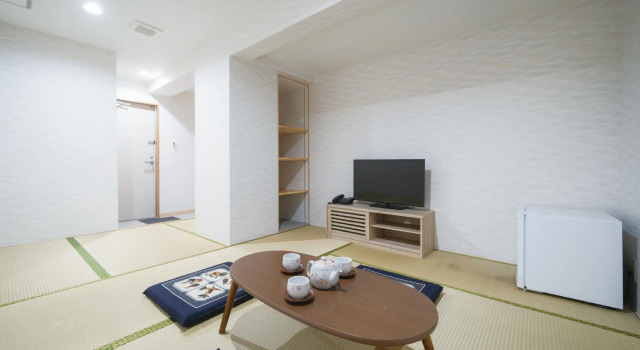 Трёхместный номер Standard Victoria Hotel